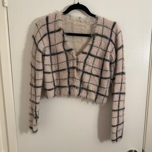 Urban Outfitters Cream Fuzzy Sweater women's Medium Pink and Black Cropped